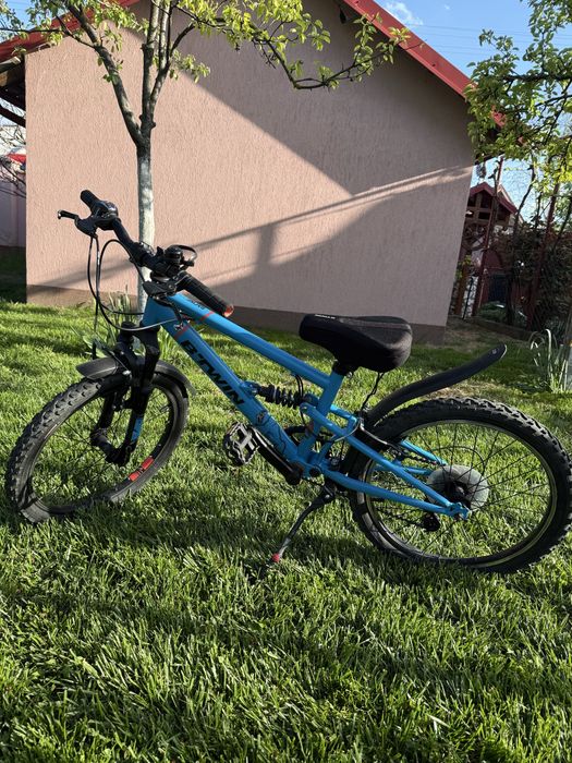 Bicicleta Btwin 20inch cu suspensii albastra