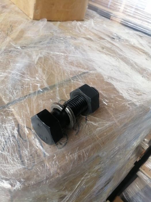 Болты М27, М30