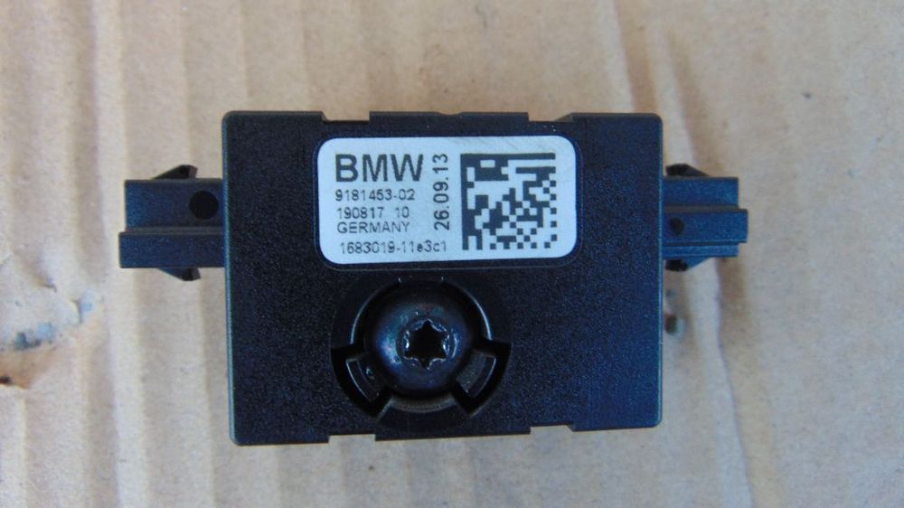 Amplificator antena bmw x1 e84 2009-2015 dezmembrez bmw x1 e84 2.0