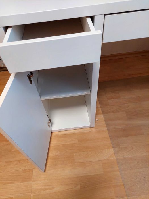 Офис бюро, ученическо Ikea