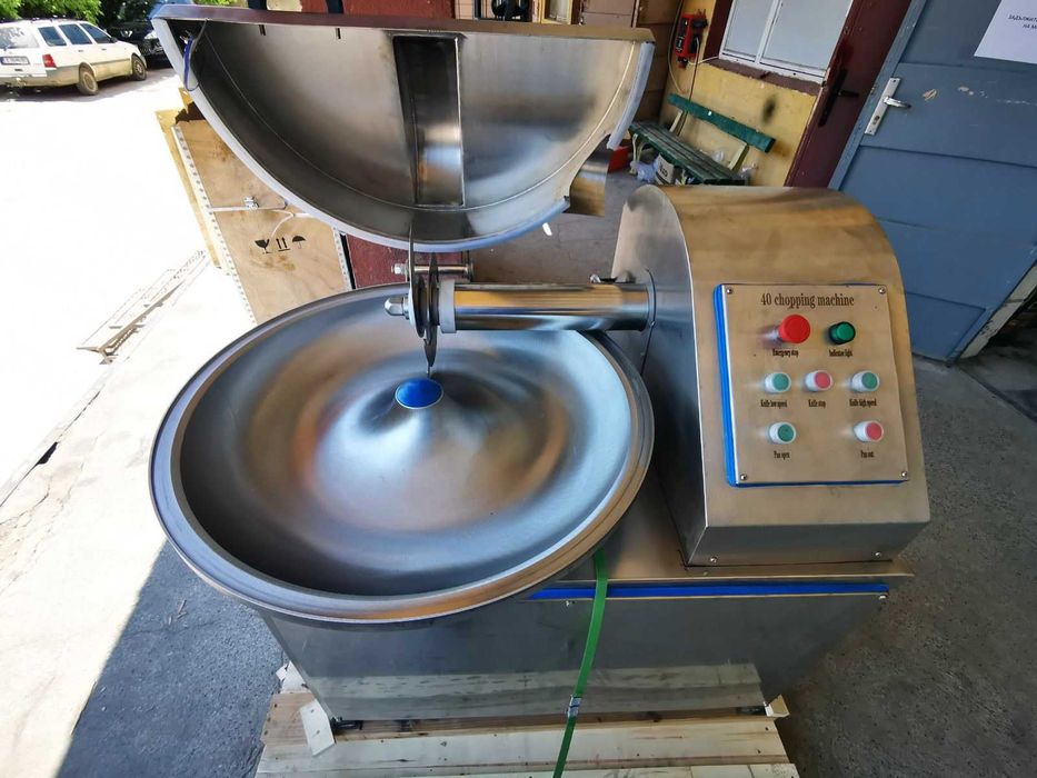 Кутер за месо с вместимост 20 литра, четворен нож, Двускоростен