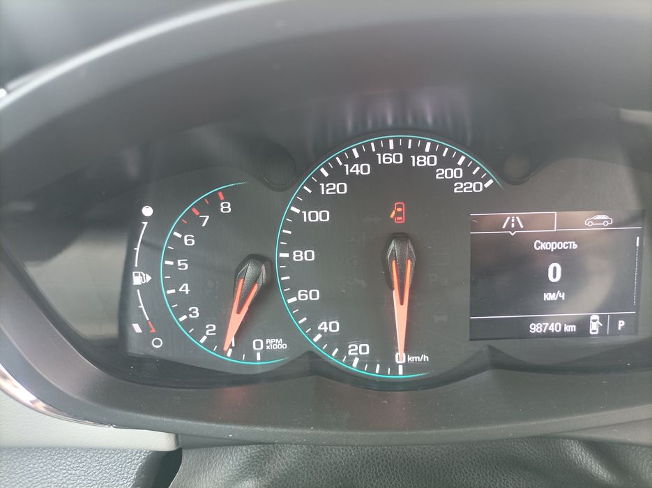 Trcker 1 Premier sotiladi !!!