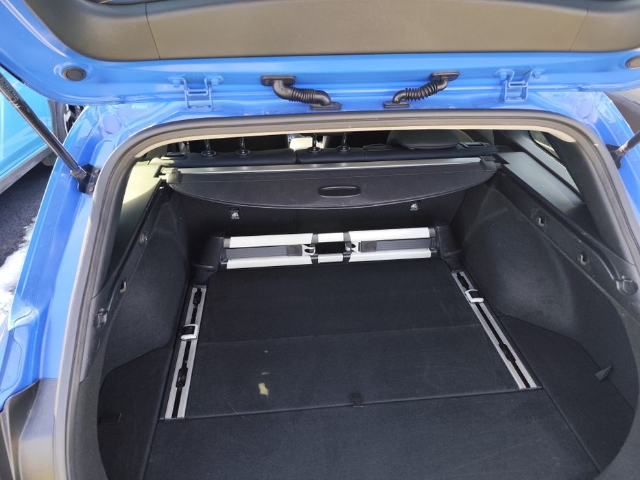 Kia Ceed CEED Sw  1.4 T-GDI 7 DCT • AN 2019 • BENZINA • 140cp