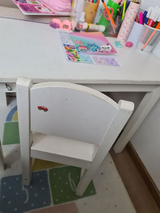 Masuta și scăunel lemn ikea