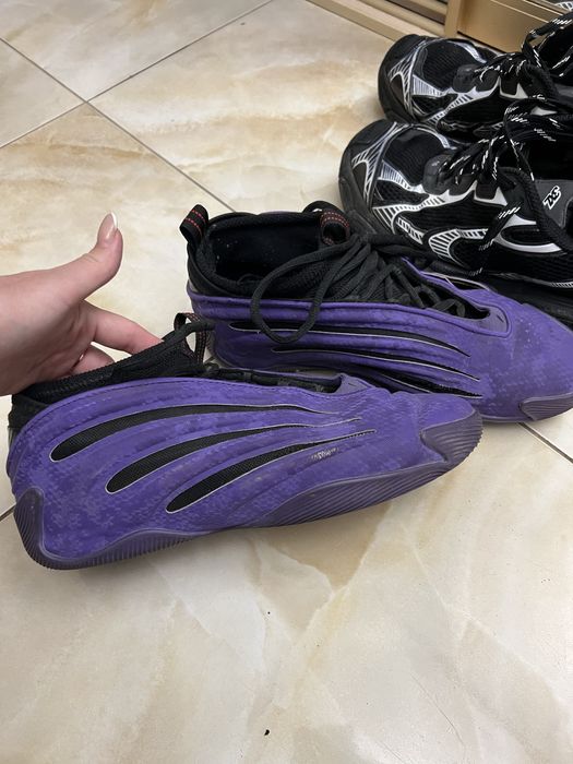 Продам кроссовки мужские