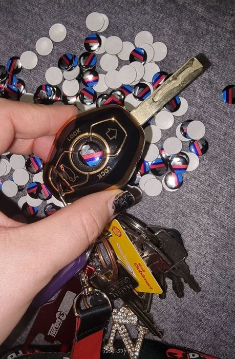 Емблеми за ключ бмв