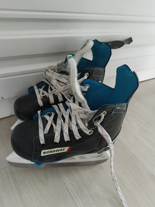 Коньки 29 размері