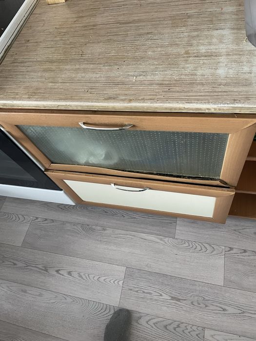 Кухонный гарнитур