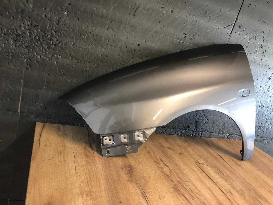 Aripa Fata Stanga Seat Ibiza An 2002-2008 (S7U (Gri))