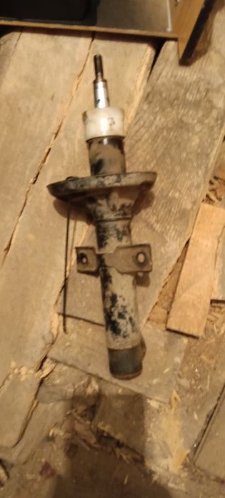 Огледала и стоп за Форд Ескорт. Джанти 13,Гайки, Кабели.Преден амортис