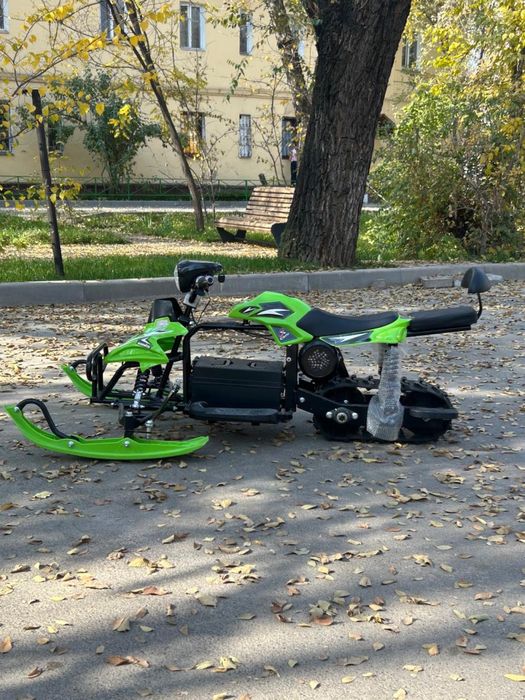 Снегоход детский электрический