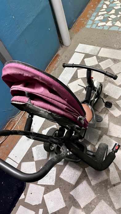 Трехколесный велосипед