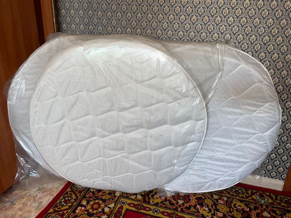 Продам 2 детских матраса