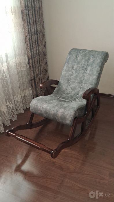 Продаю кресло качалку