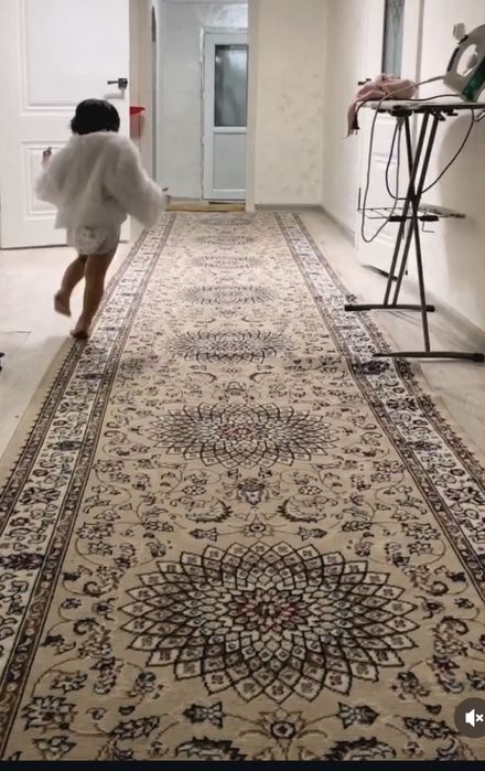 Дорожка ковер, кілем