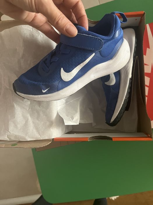 Детски Nike Revolution