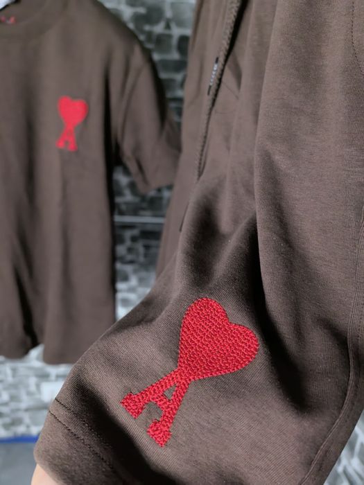 AMI летен екип високо качество