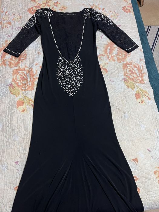 Нарядные платья для подростков