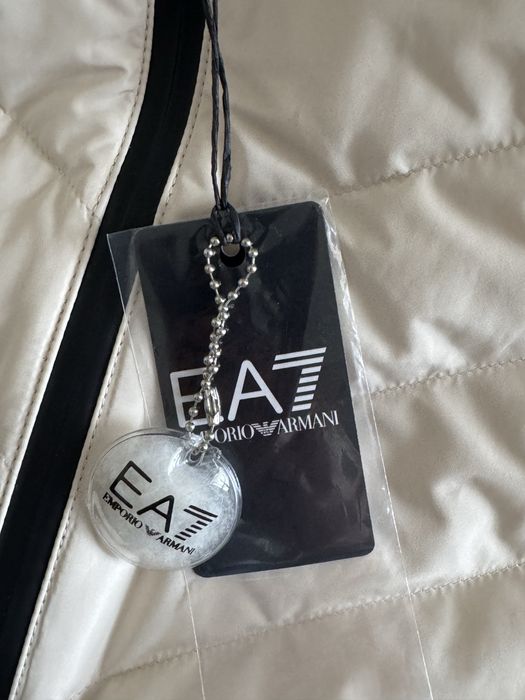 Geaca de puf barbati Emporio Armani EA7