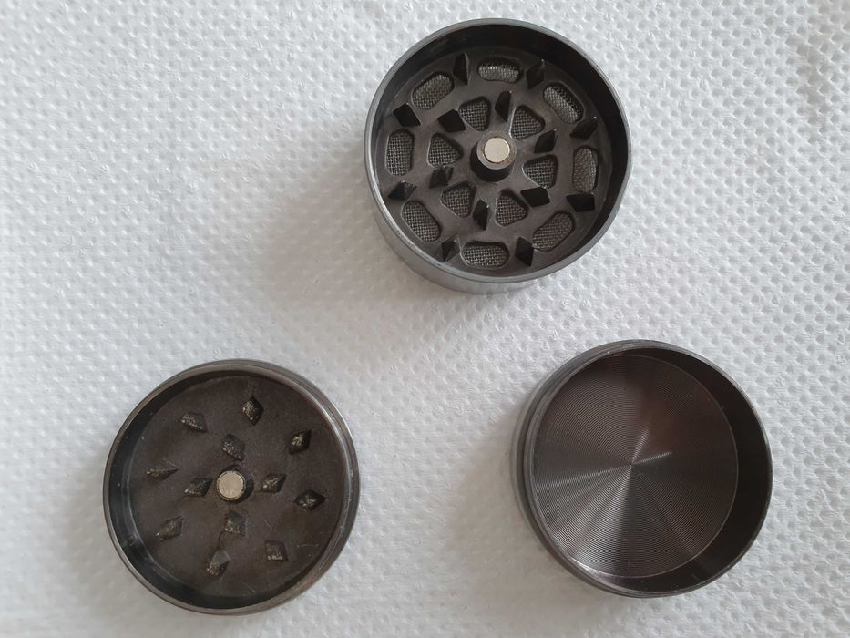 Три и четири компонентни мелници