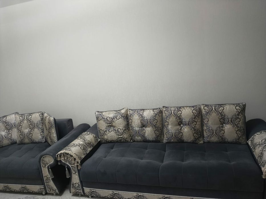 Продам диван состояние отличное