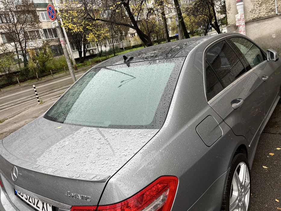 Продавам Е550 W212