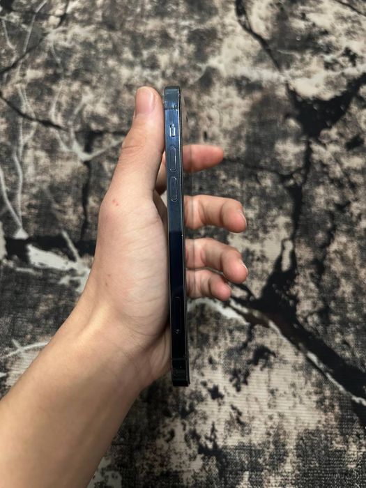 Iphone 12 pro (идеал)