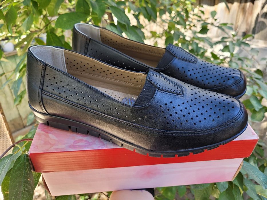 Женская обувь кожа 41 и 42 размеры Турция