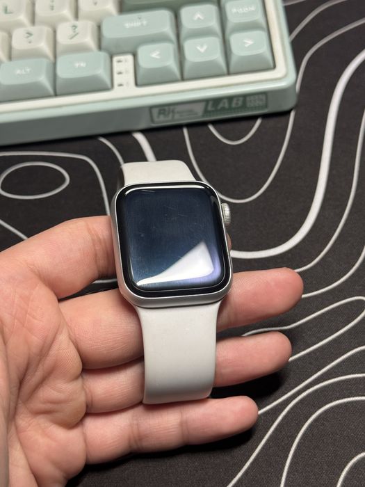 Apple watch se gen 1(2020)