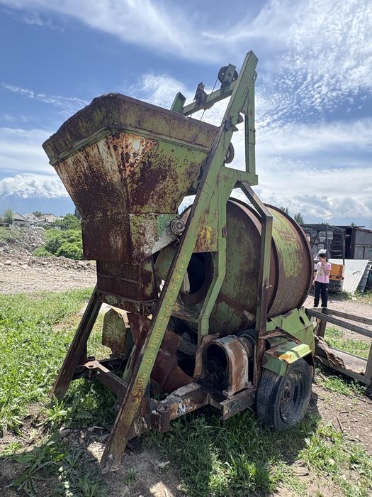 Бетономешалка 0,7 куб