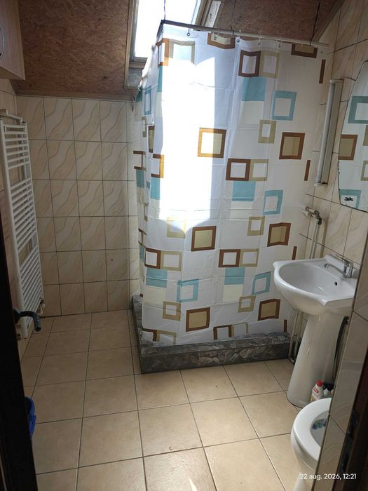 Închiriez apartament 2 camere