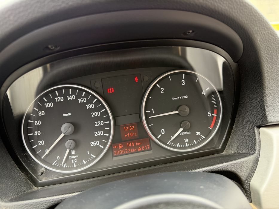 Bmw 320 d “ An 2007 “ E90