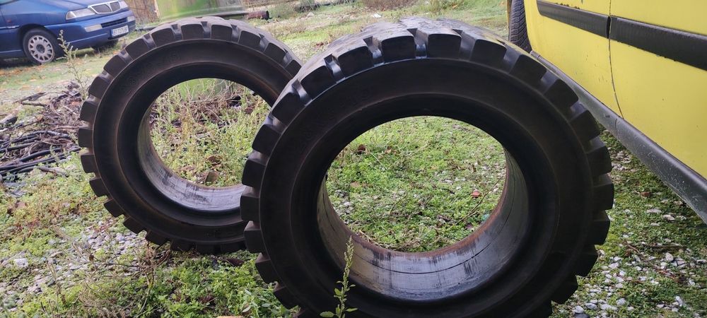 Гуми за мотокар супер еластични 28+9+15 2бр и6•50+10 2бр 7+12  200лв