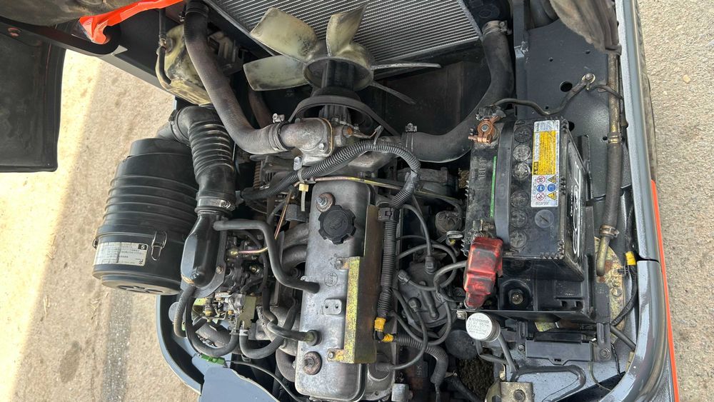 Продам вилочный погрузчик (кара)