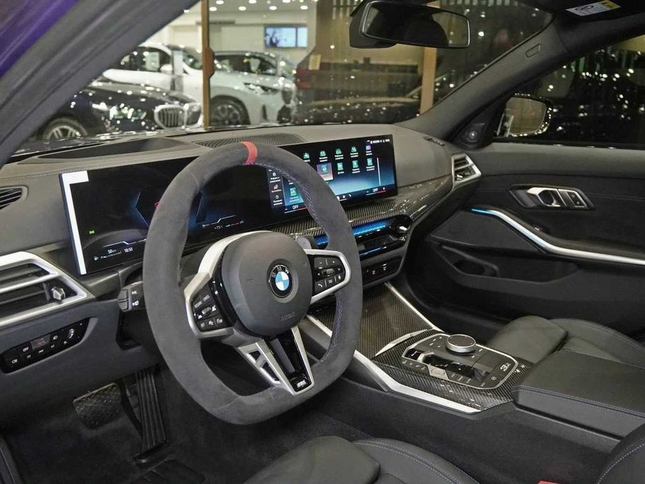 BMW 3 серии 330i