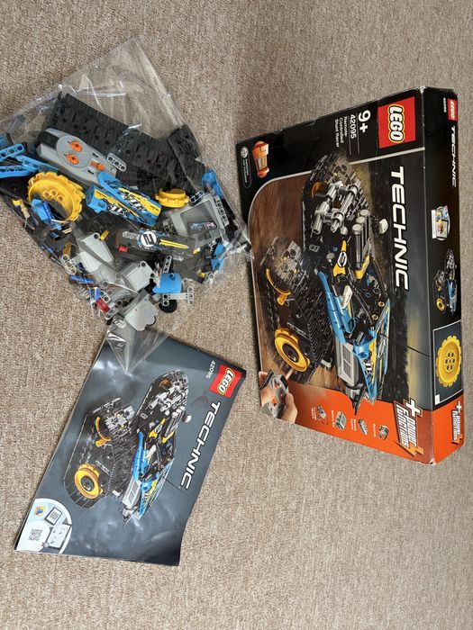 Lego Technic Remote-Controlled 42095 +9
