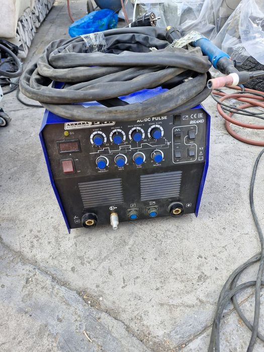 Продам сварочный аргонодуговой аппарат