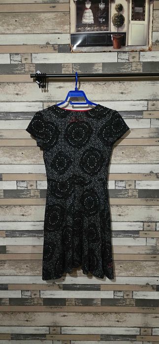 Desigual xs-дамска рокля (х-635)