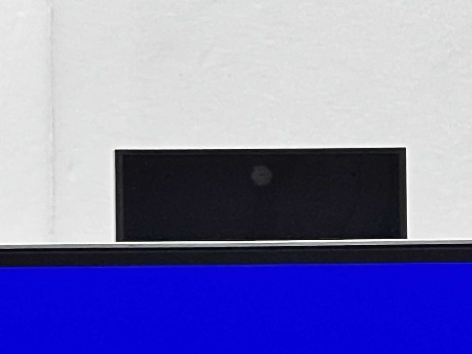 Монитор HP EliteDisplay E243m 24" IPS WebCam Колонки бизнес клас с Гаранция