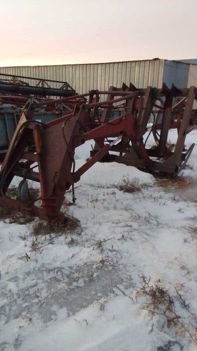 Продаётся стогомет на К-700.