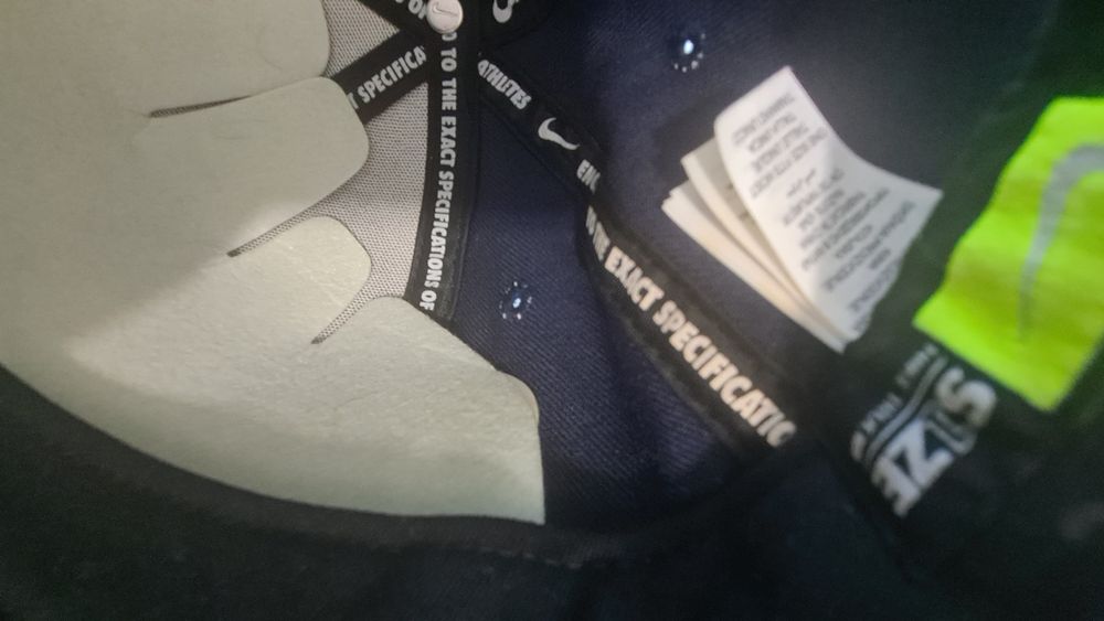 Sapca Nike de vinzare