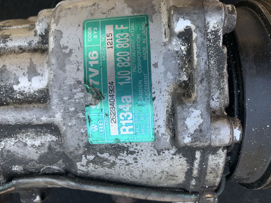 Compresor Clima AC Golf 4 1.4 1.6 Benzina 1.9 TDI 74 kw 101 cp ALH 1997-2003  VW Bora Skoda Octavia 1.4 1.6 b