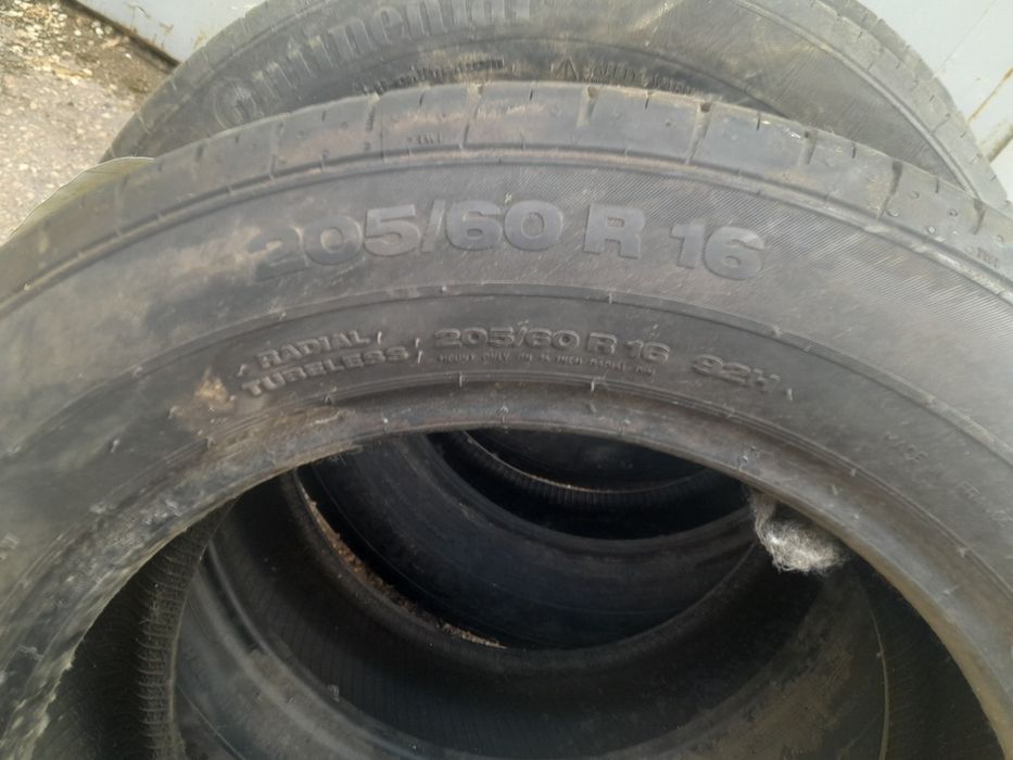 Продам б/у шины R16