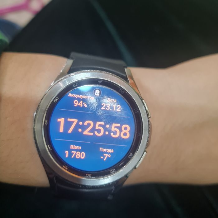 Смарт часы самсунг galaxy watch 4