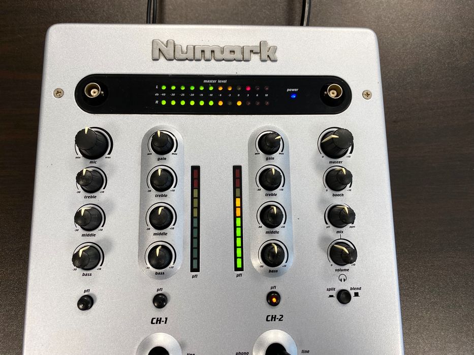 Аудио Миксер Numark