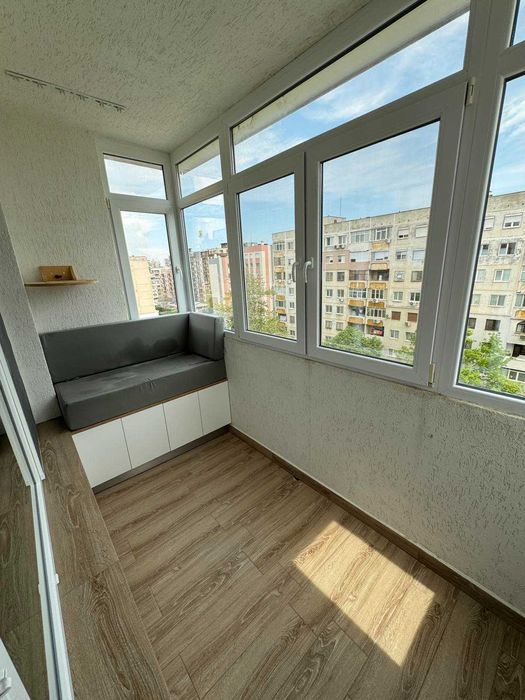 Продава се Тристаен апартамент в Пловдив, Южен - 68 кв.м за 2059 €/кв.м - Снимка #1