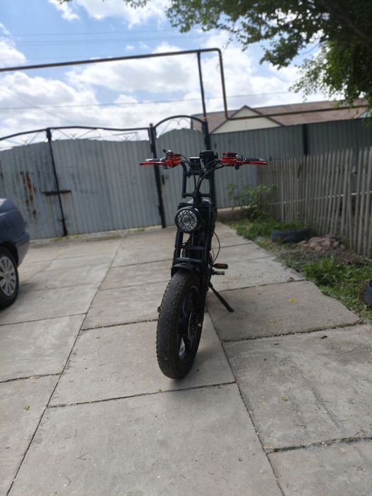 Полно приводный электро велосипед 2WD
