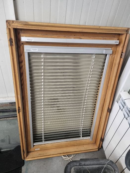 Vand Velux actionare electrica pentru mansarda