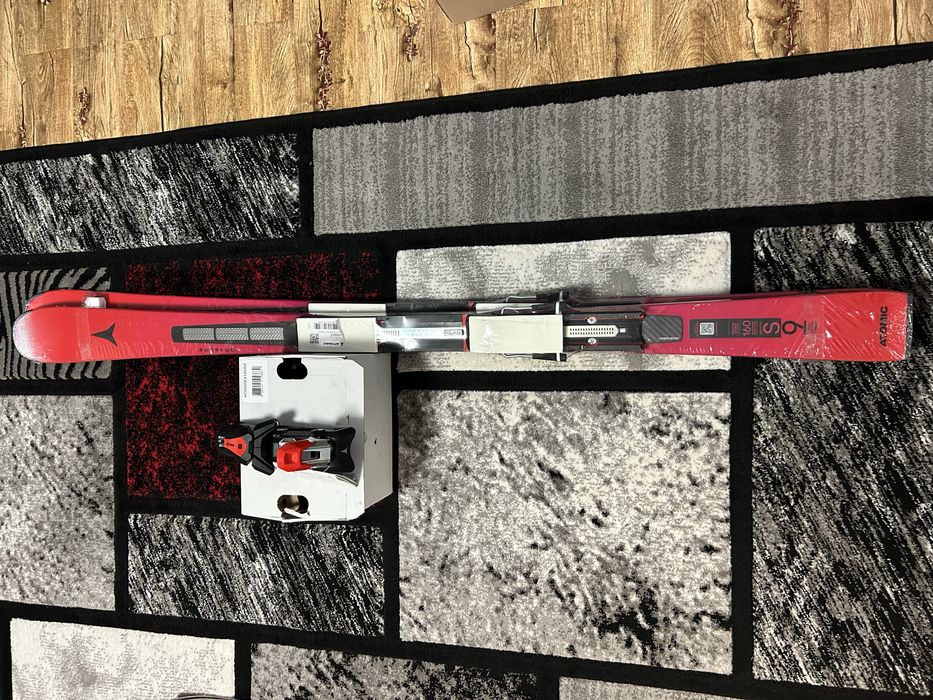 Vand schi atomic s9 1,65 si 1,60