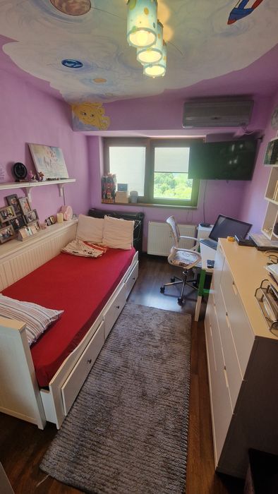 Închiriez apartament 3 camere
